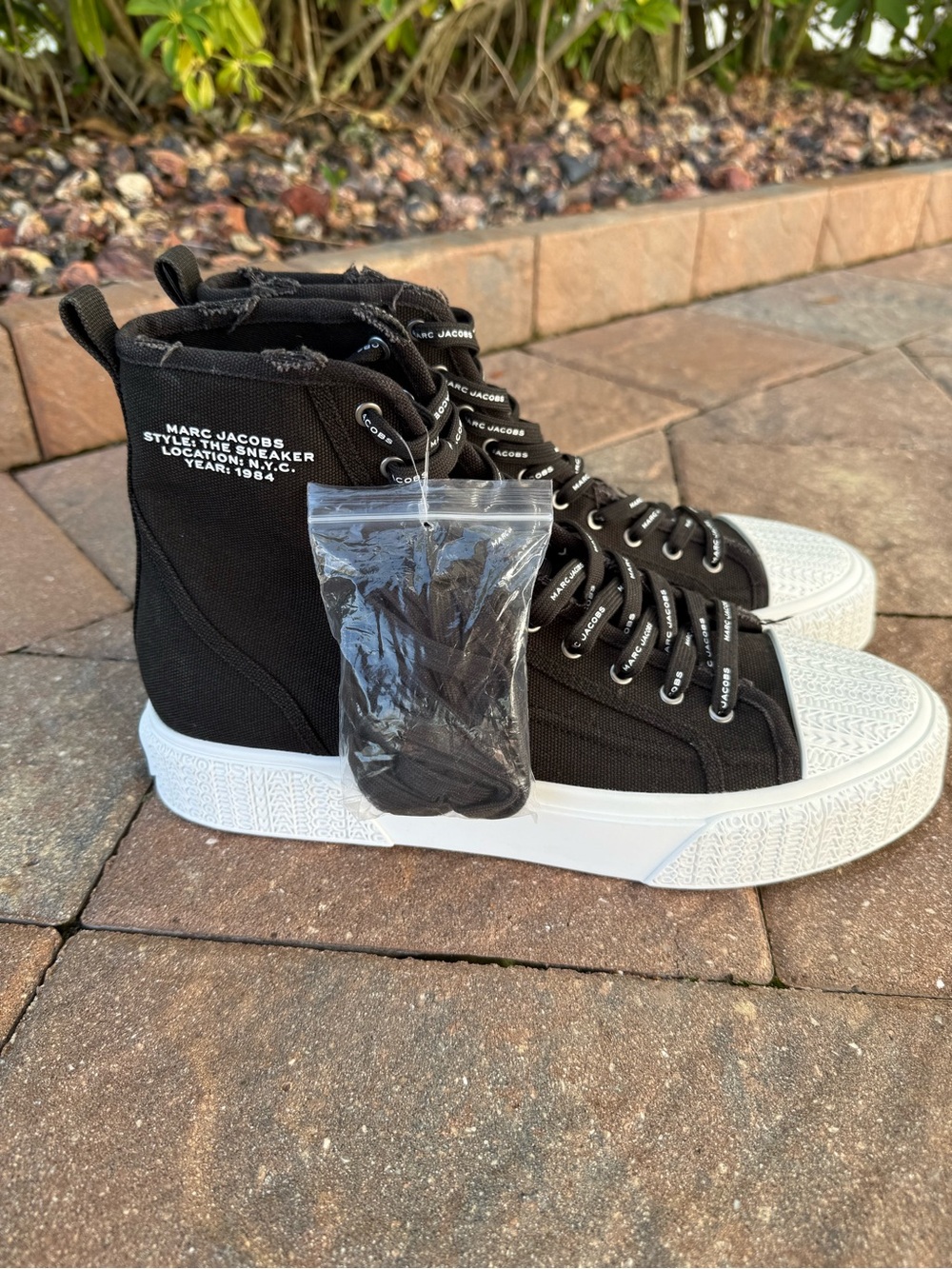 Marc Jacobs The High Top Sneaker Black Canvas Shoes Size 44 Men's